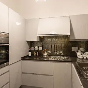  Apartment Gregoriana Luxury In
