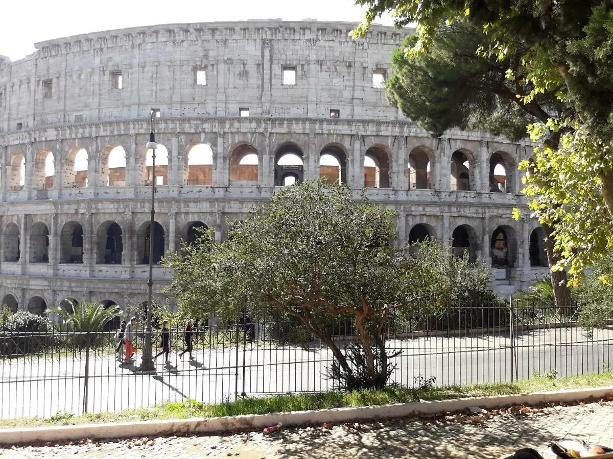 La Romantica Al Colosseo Apartment
